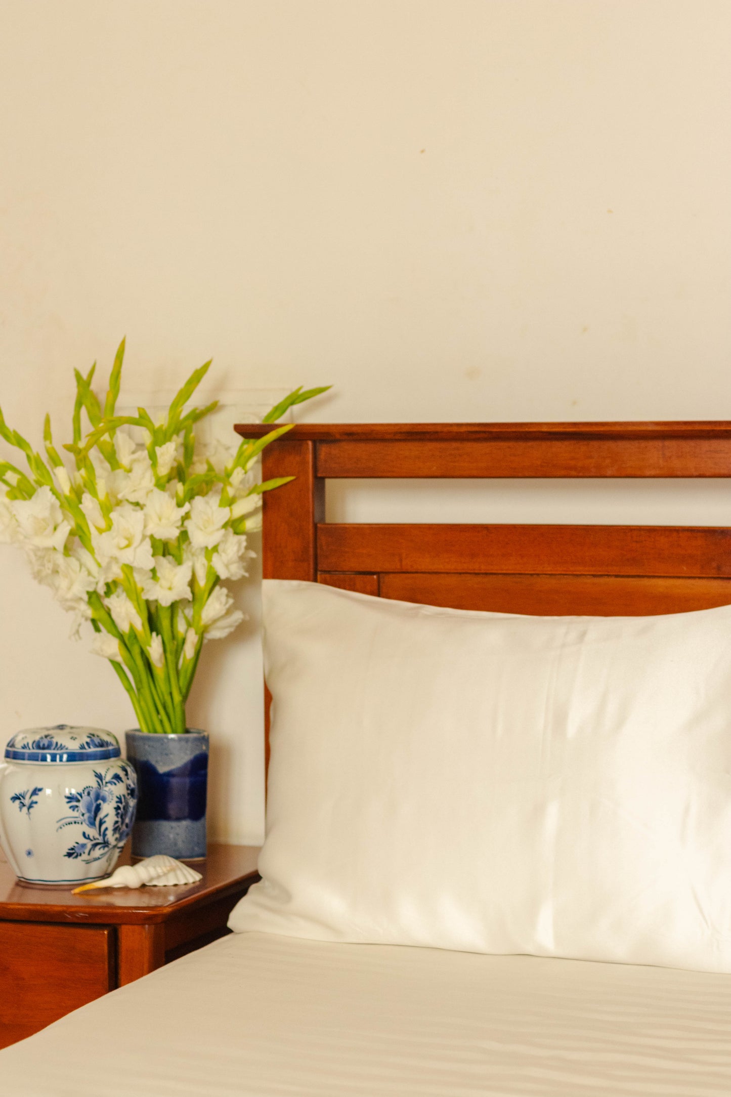 White Silk Pillowcase